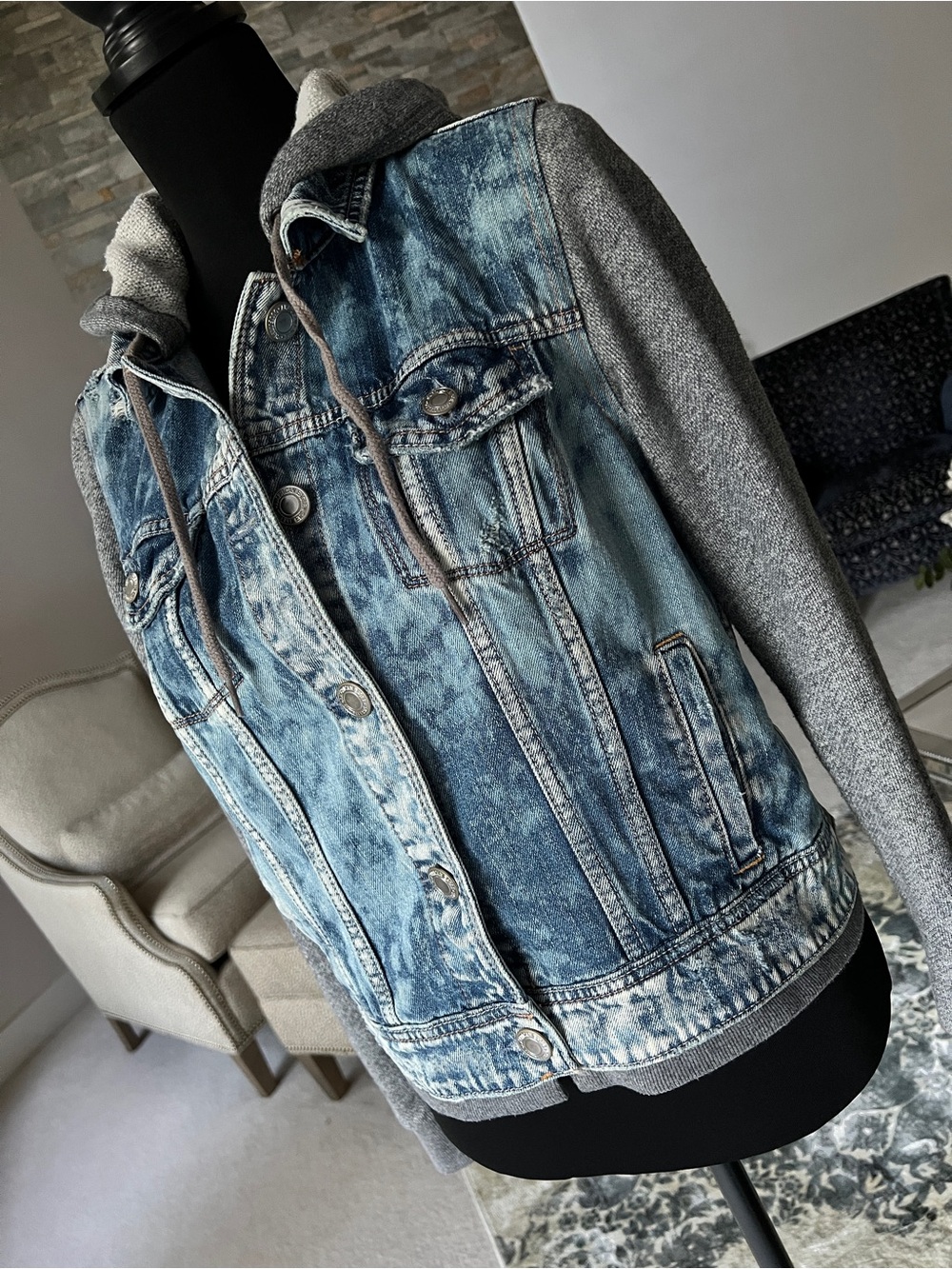 American Eagle Outfitters Tie Dye Hooded Jacket/Sweatshirt - Picture 4 of 10